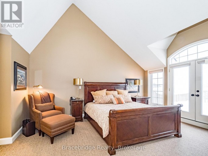 SANDFIELD 5 W10 - 3876 MUSKOKA RD 118 HIGHWAY W, Muskoka Lakes (Medora), Ontario, P0B1J0