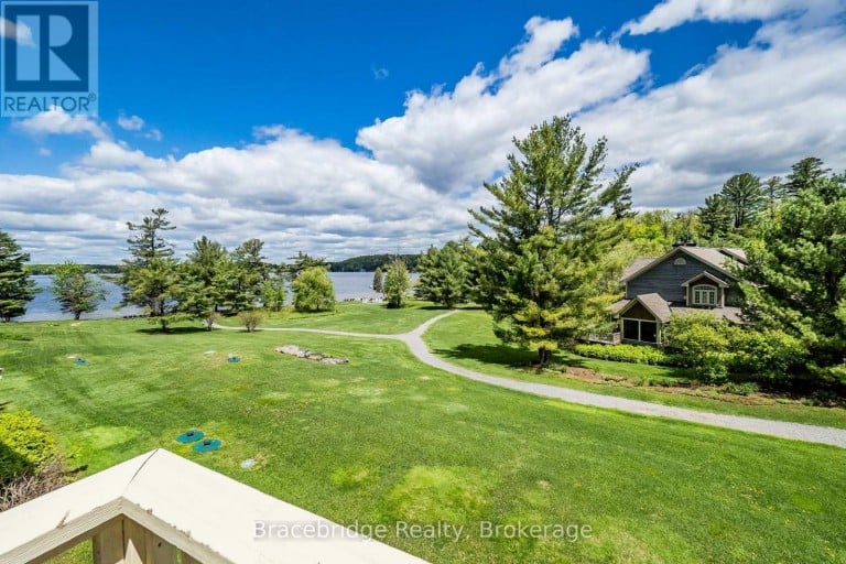 SANDFIELD 5 W10 - 3876 MUSKOKA RD 118 HIGHWAY W, Muskoka Lakes (Medora), Ontario, P0B1J0
