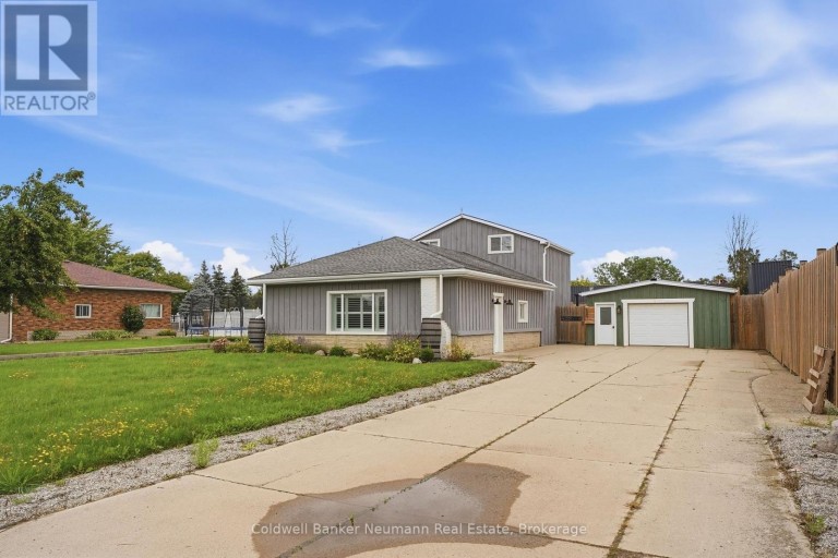 3963 ROAD 111, Perth East (North Easthope), Ontario, N5A6S5