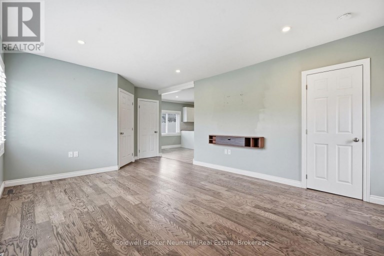 3963 ROAD 111, Perth East (North Easthope), Ontario, N5A6S5
