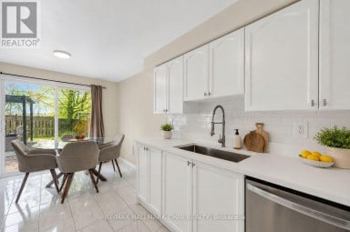 2057 OSBOND ROAD Innisfil (Alcona) Ontario photo 16