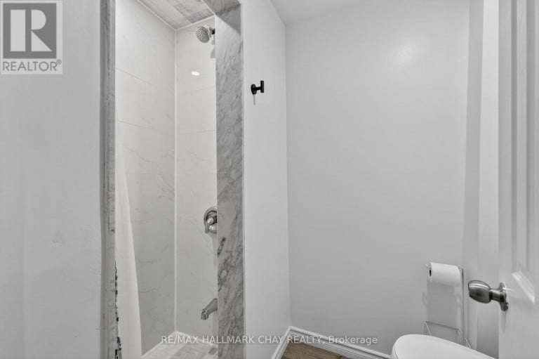 2057 OSBOND ROAD, Innisfil (Alcona), Ontario, L9S0B6