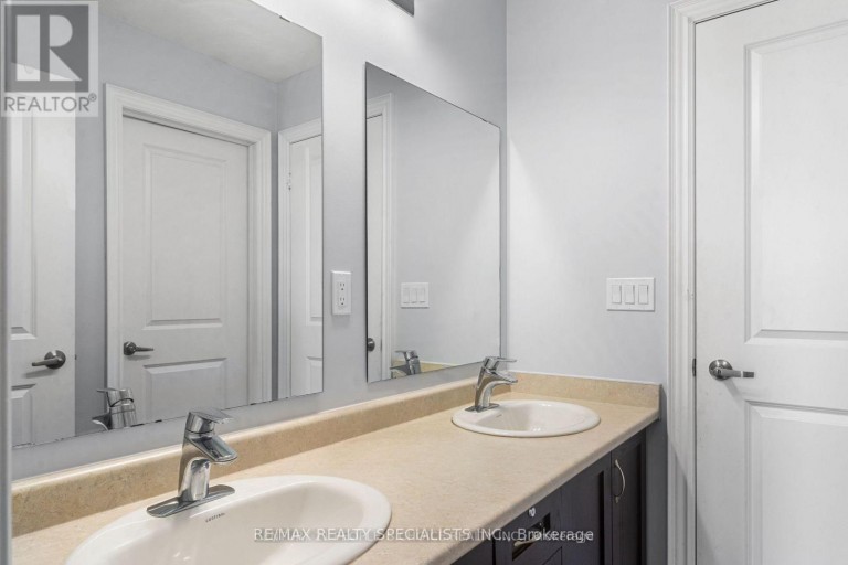 22 GAINSFORD ROAD, Brampton (Credit Valley), Ontario, L6X5N2