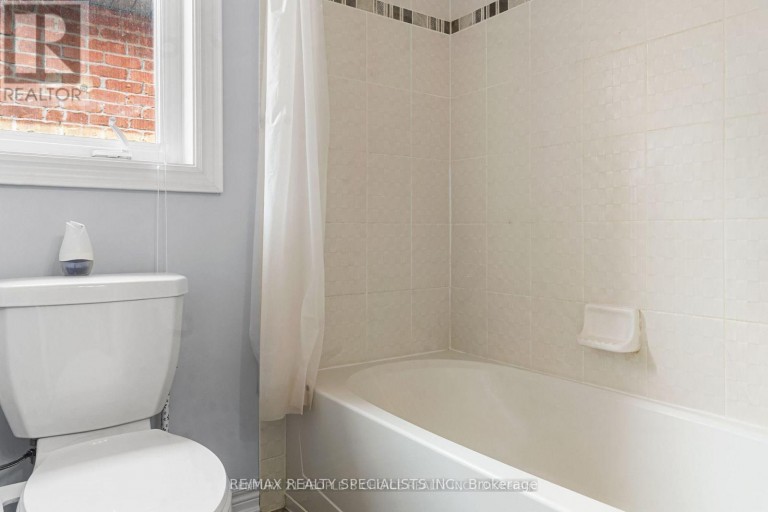 22 GAINSFORD ROAD, Brampton (Credit Valley), Ontario, L6X5N2