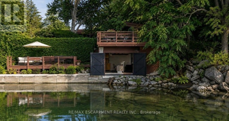 10 BROOKFIELD ROAD, Oakville (CO Central), Ontario, L6K2Y5