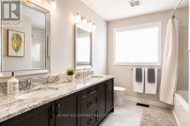 41 CREANONA BOULEVARD, Hamilton (Winona Park), Ontario, L8E5G2