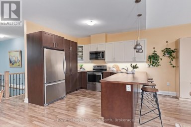 68 KARI CRESCENT Collingwood Ontario photo 12