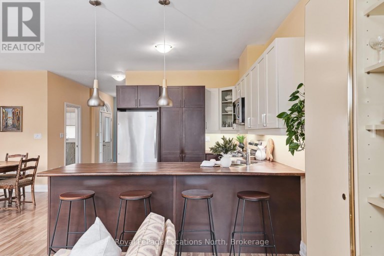 68 KARI CRESCENT, Collingwood, Ontario, L9Y0Z7