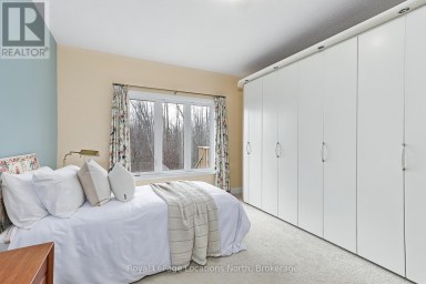 68 KARI CRESCENT Collingwood Ontario photo 27