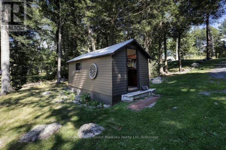 476 OAKPOINT ROAD, First Nations, Ontario, P2A3X5