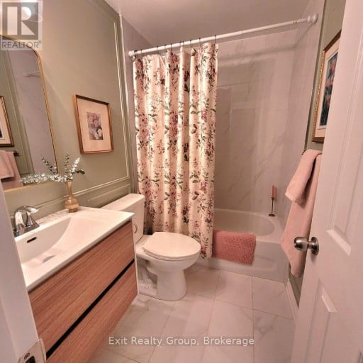 100 ARLINGTON AVENUE, Oshawa (O'Neill), Ontario, L1G2N6