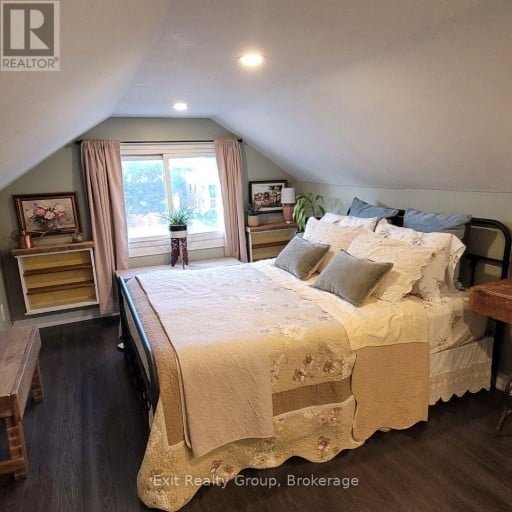 100 ARLINGTON AVENUE, Oshawa (O'Neill), Ontario, L1G2N6