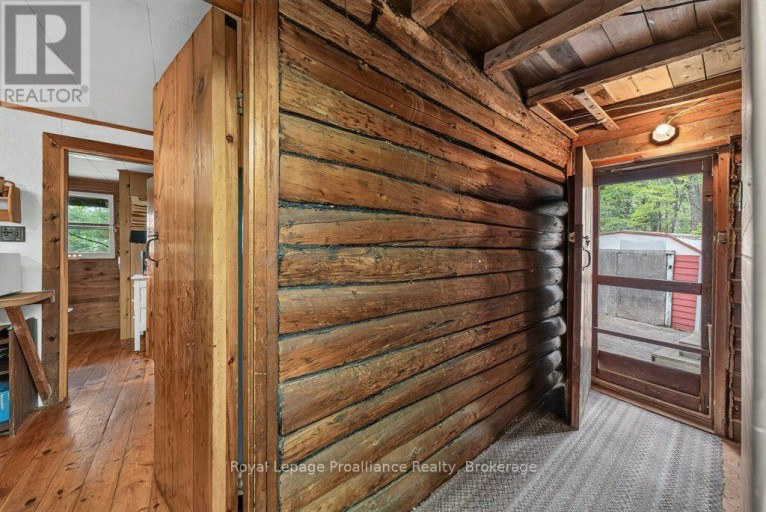 125 MAZINAW LAKE BOAT ACCESS, Addington Highlands (Addington Highlands), Ontario, K0H1K0