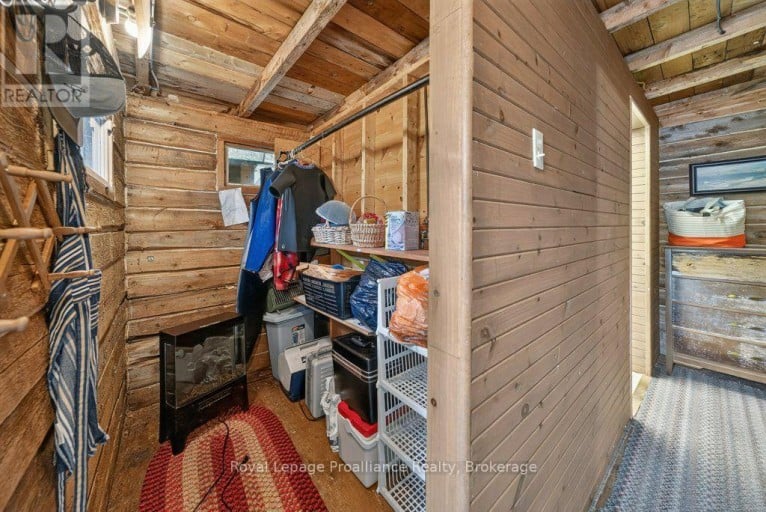 125 MAZINAW LAKE BOAT ACCESS, Addington Highlands (Addington Highlands), Ontario, K0H1K0