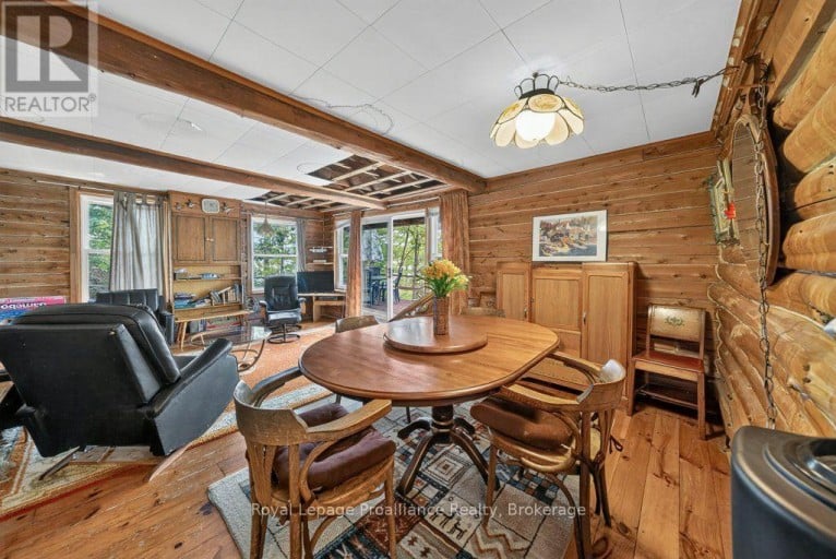 125 MAZINAW LAKE BOAT ACCESS, Addington Highlands (Addington Highlands), Ontario, K0H1K0