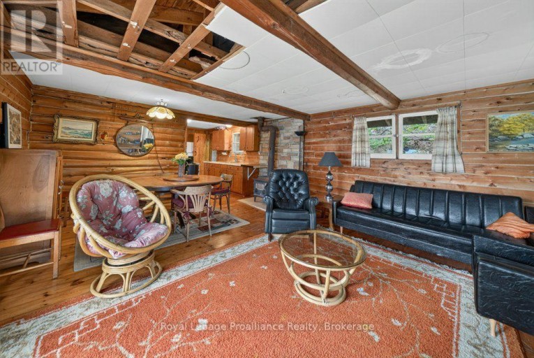 125 MAZINAW LAKE BOAT ACCESS, Addington Highlands (Addington Highlands), Ontario, K0H1K0