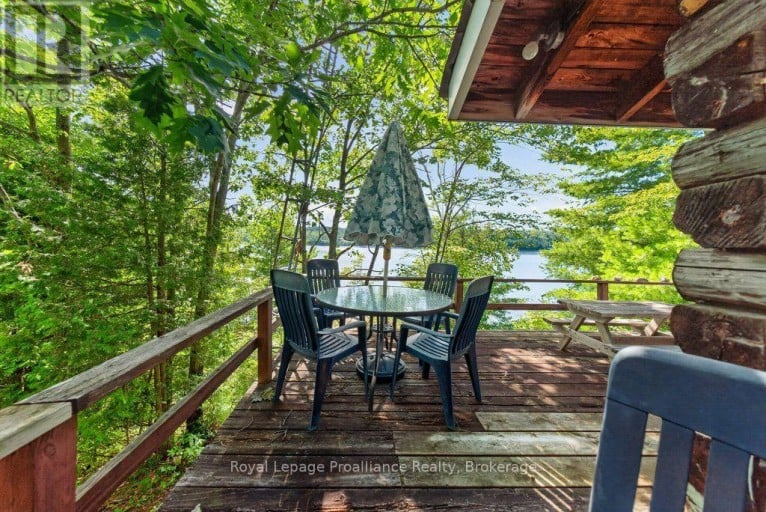 125 MAZINAW LAKE BOAT ACCESS, Addington Highlands (Addington Highlands), Ontario, K0H1K0