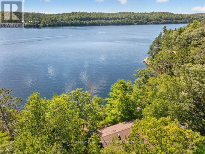 125 MAZINAW LAKE BOAT ACCESS, Addington Highlands (Addington Highlands), Ontario, K0H1K0
