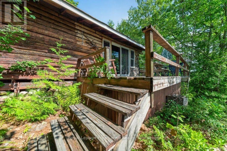 125 MAZINAW LAKE BOAT ACCESS, Addington Highlands (Addington Highlands), Ontario, K0H1K0