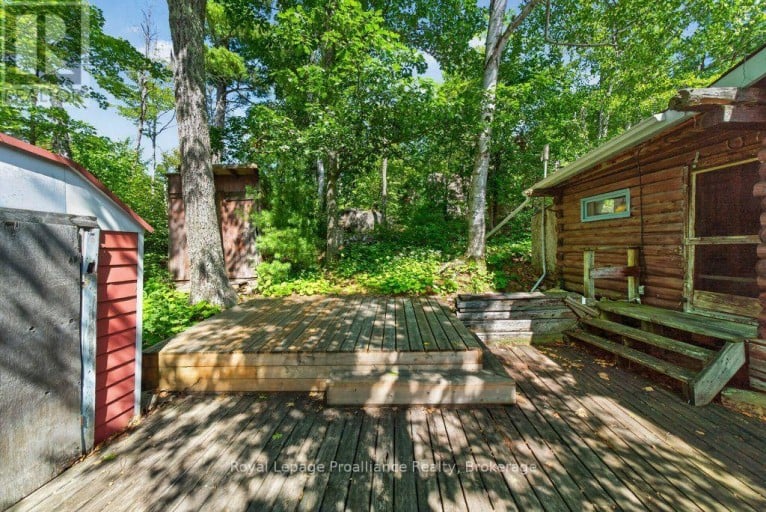 125 MAZINAW LAKE BOAT ACCESS, Addington Highlands (Addington Highlands), Ontario, K0H1K0