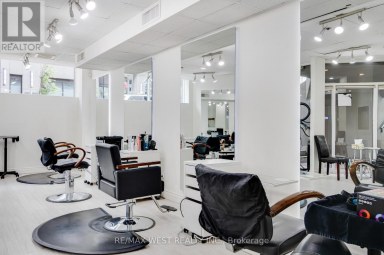 1300 BAY STREET Toronto (Annex) Ontario photo 1