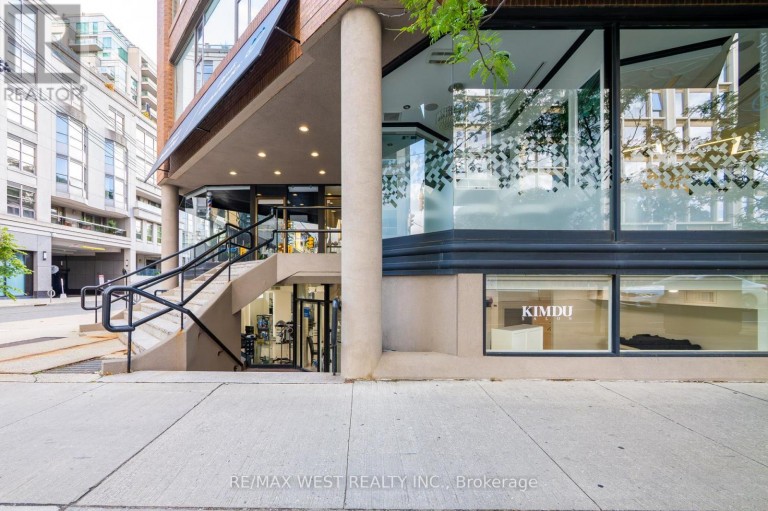 1300 BAY STREET, Toronto (Annex), Ontario, M5R3K8