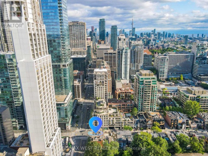1300 BAY STREET, Toronto (Annex), Ontario, M5R3K8