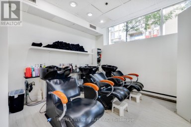 1300 BAY STREET Toronto (Annex) Ontario photo 27