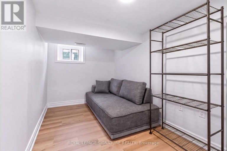 3 CENTURY DRIVE, Toronto (Kennedy Park), Ontario, M1K4J5