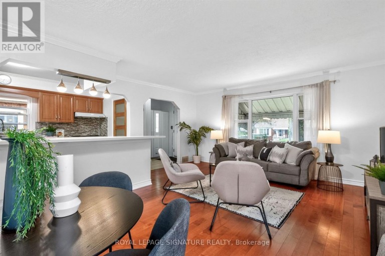 3 CENTURY DRIVE, Toronto (Kennedy Park), Ontario, M1K4J5