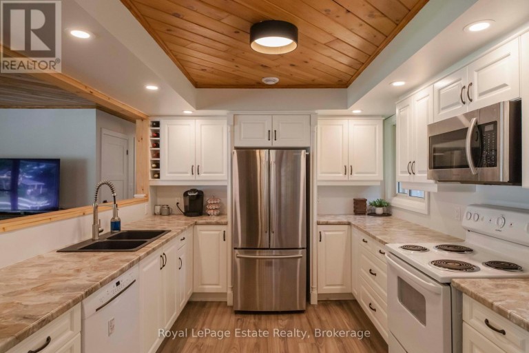 497 ELIZABETH STREET, South Bruce Peninsula, Ontario, N0H1P0