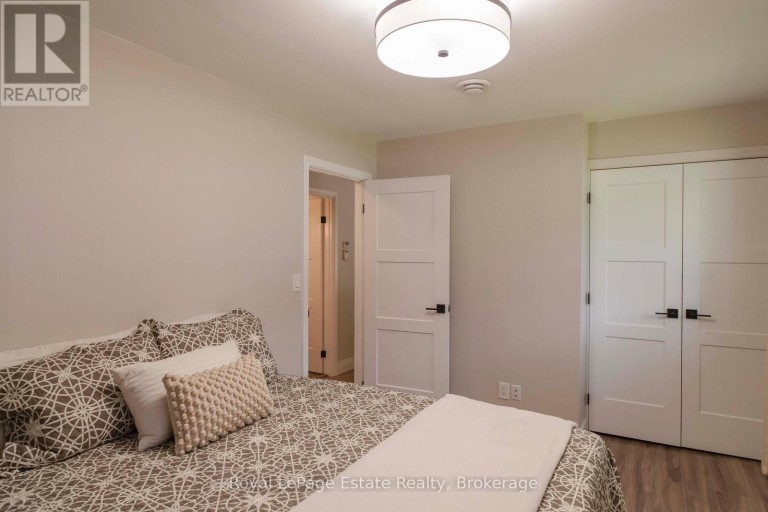 497 ELIZABETH STREET, South Bruce Peninsula, Ontario, N0H1P0
