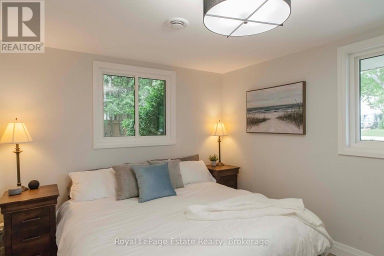 497 ELIZABETH STREET, South Bruce Peninsula, Ontario, N0H1P0