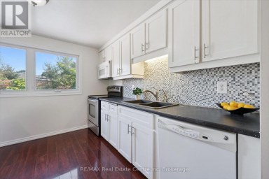 12 MCCARTNEY ROAD Guelph (Willow West/Sugarbush/West Acres) Ontario photo 3