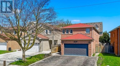 5235 HUNTINGFIELD DRIVE Mississauga (Hurontario) Ontario photo 2