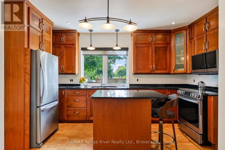 208 ALBERT STREET, Cobourg, Ontario, K9A2R7