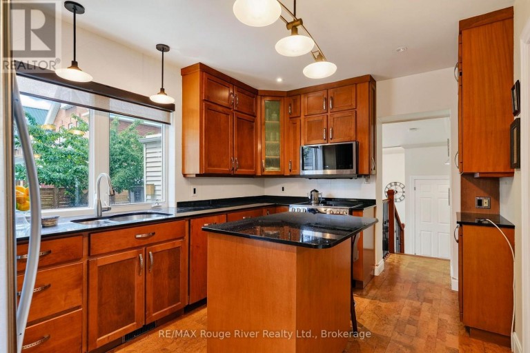 208 ALBERT STREET, Cobourg, Ontario, K9A2R7
