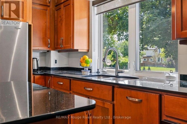 208 ALBERT STREET, Cobourg, Ontario, K9A2R7