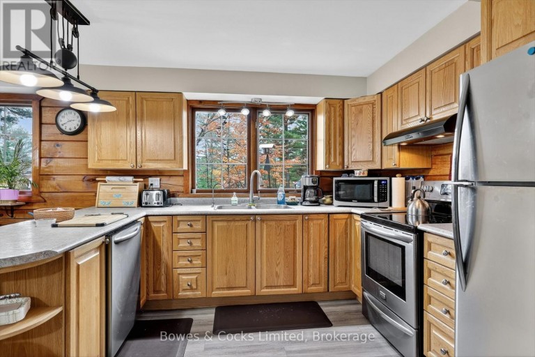 82 BAY LAKE ROAD, Bancroft (Dungannon Ward), Ontario, K0L2L0