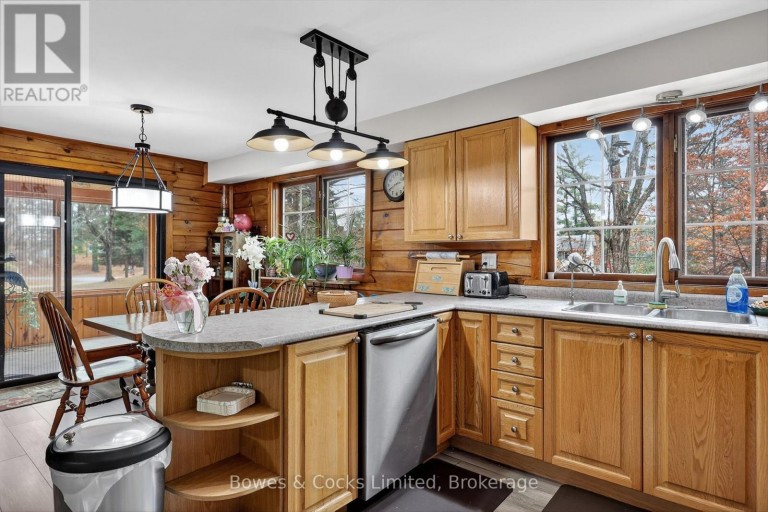 82 BAY LAKE ROAD, Bancroft (Dungannon Ward), Ontario, K0L2L0
