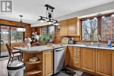82 BAY LAKE ROAD Bancroft (Dungannon Ward) Ontario photo 12