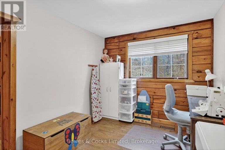 82 BAY LAKE ROAD, Bancroft (Dungannon Ward), Ontario, K0L2L0