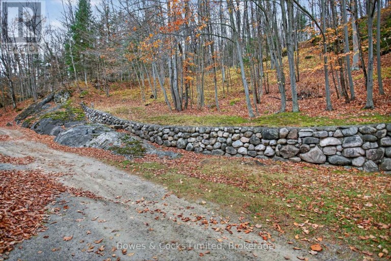 82 BAY LAKE ROAD, Bancroft (Dungannon Ward), Ontario, K0L2L0
