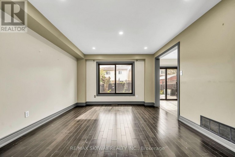 2055 BLUE RIDGE CRESCENT, Pickering (Brock Ridge), Ontario, L1X2N5