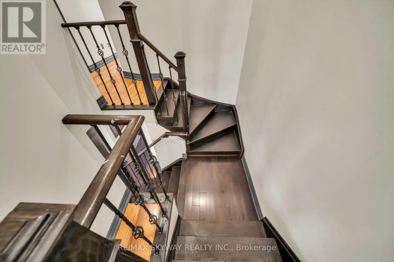2055 BLUE RIDGE CRESCENT, Pickering (Brock Ridge), Ontario, L1X2N5