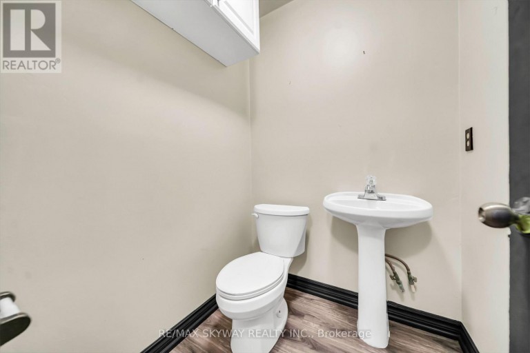 2055 BLUE RIDGE CRESCENT, Pickering (Brock Ridge), Ontario, L1X2N5