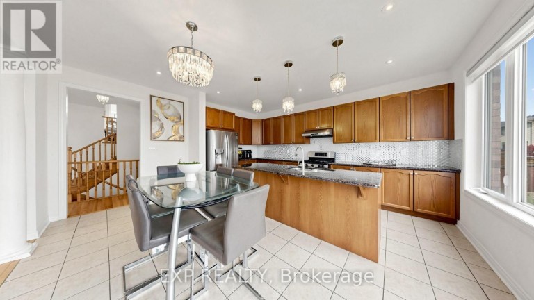 34 BUTTONLEAF CRESCENT, Whitchurch-Stouffville (Stouffville), Ontario, L4A4P5