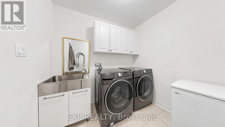 34 BUTTONLEAF CRESCENT, Whitchurch-Stouffville (Stouffville), Ontario, L4A4P5