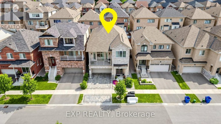 34 BUTTONLEAF CRESCENT, Whitchurch-Stouffville (Stouffville), Ontario, L4A4P5