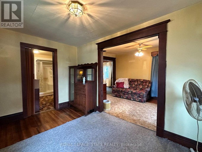 305 NORTH CAYUGA STREET W, Haldimand (Dunnville), Ontario, N1A1P4